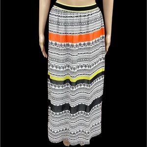 Old Navy Sheer (lined) Maxi Skirt Size 3X